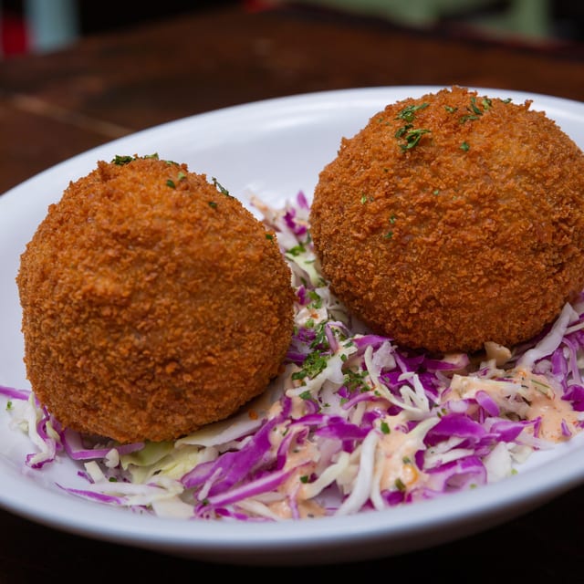 2 Boudin Balls.